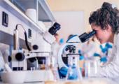 scientists_in_laboratory300x170.jpg
